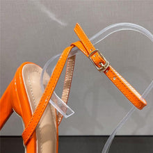 Lade das Bild in den Galerie-Viewer, Orange Gladiator Heels
